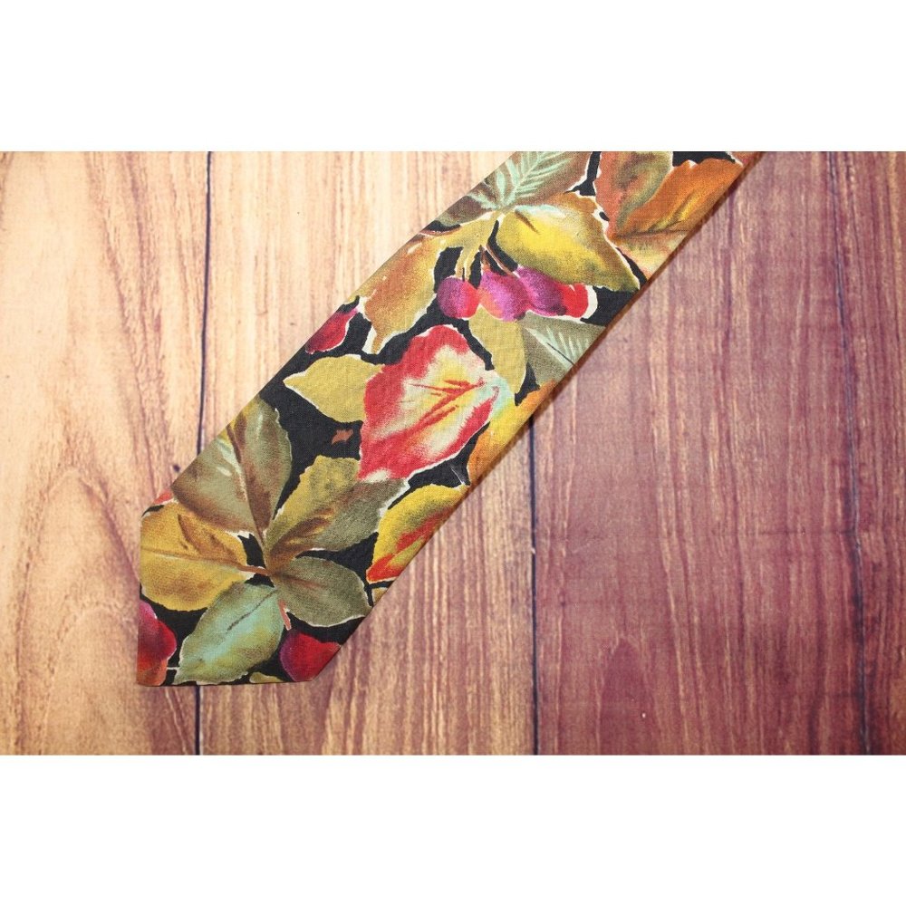 Del Cino Fall Leaf Tie 3.5" 60" Long Material Unknown 3.5" 60" Men's Tie